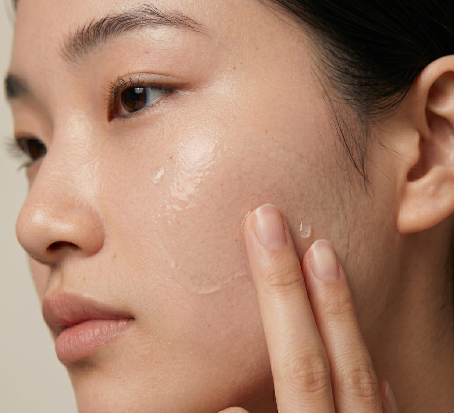 AURA Multi Peptides Lifter Serum